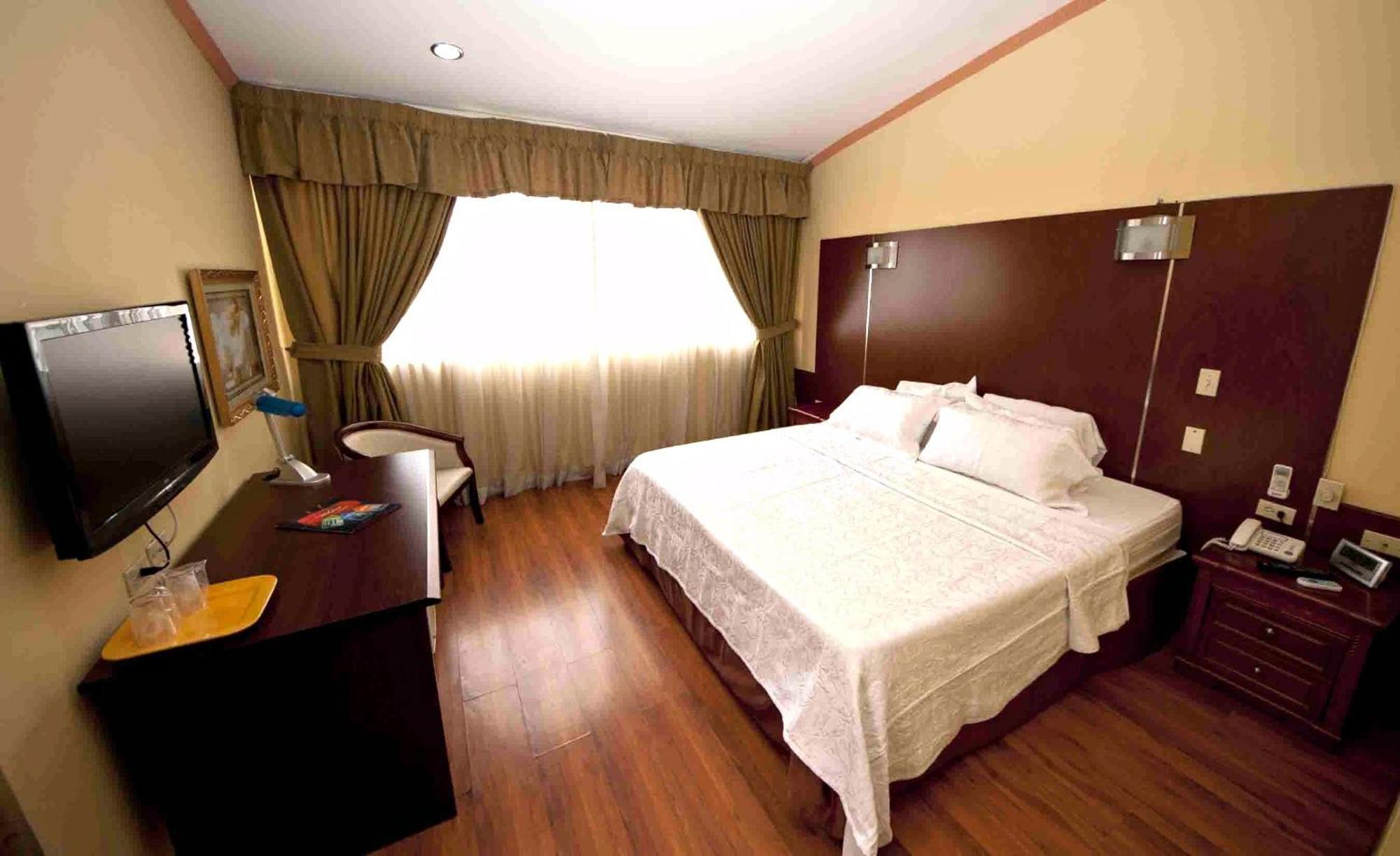 Cresta Inn Panama Stadt Exterior foto
