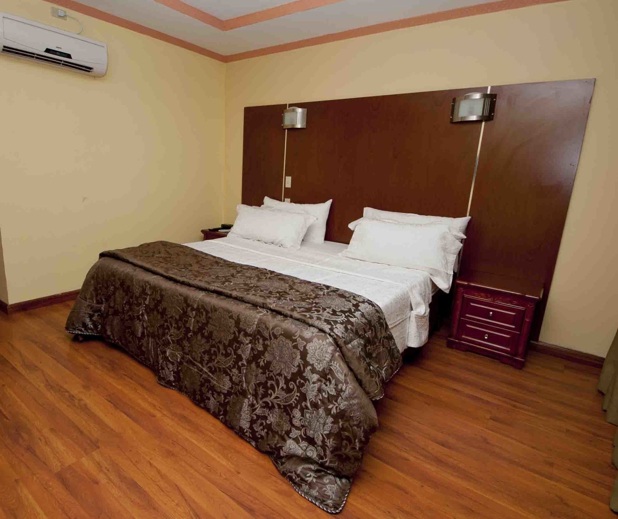 Cresta Inn Panama Stadt Exterior foto